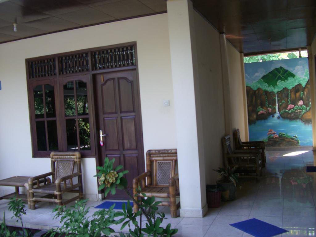 Matahari Tulamben Guesthouse Dış mekan fotoğraf